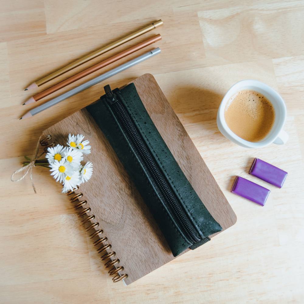 Notizbuch + Stiftetui Set | Nussholz